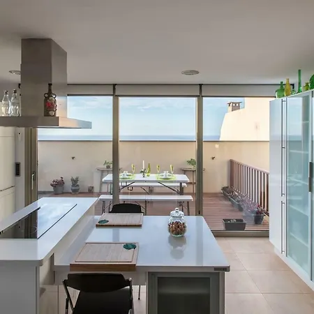Vertical Villa: Luxury, Sea Views & Private * Garachico (Tenerife)