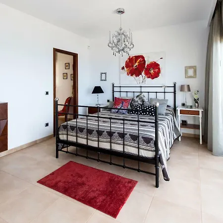 Vila Vertical Villa: Luxury, Sea Views & Private Garachico (Tenerife)
